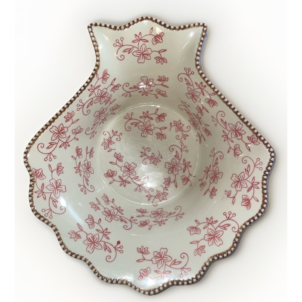 Temptations By Tara Red Floral Lace Scalloped Seashell Bowl